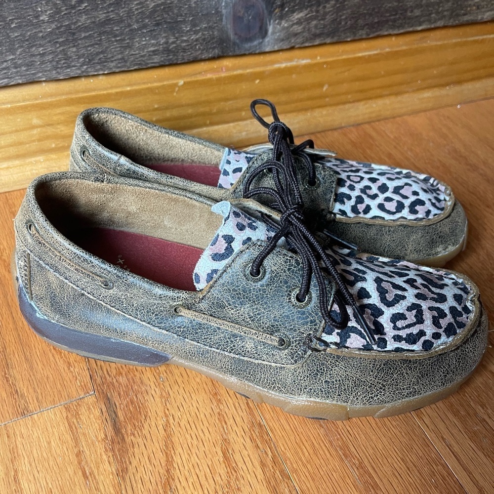 Twisted X Brown Leopard Print Boat Shoe, 5.5 M
